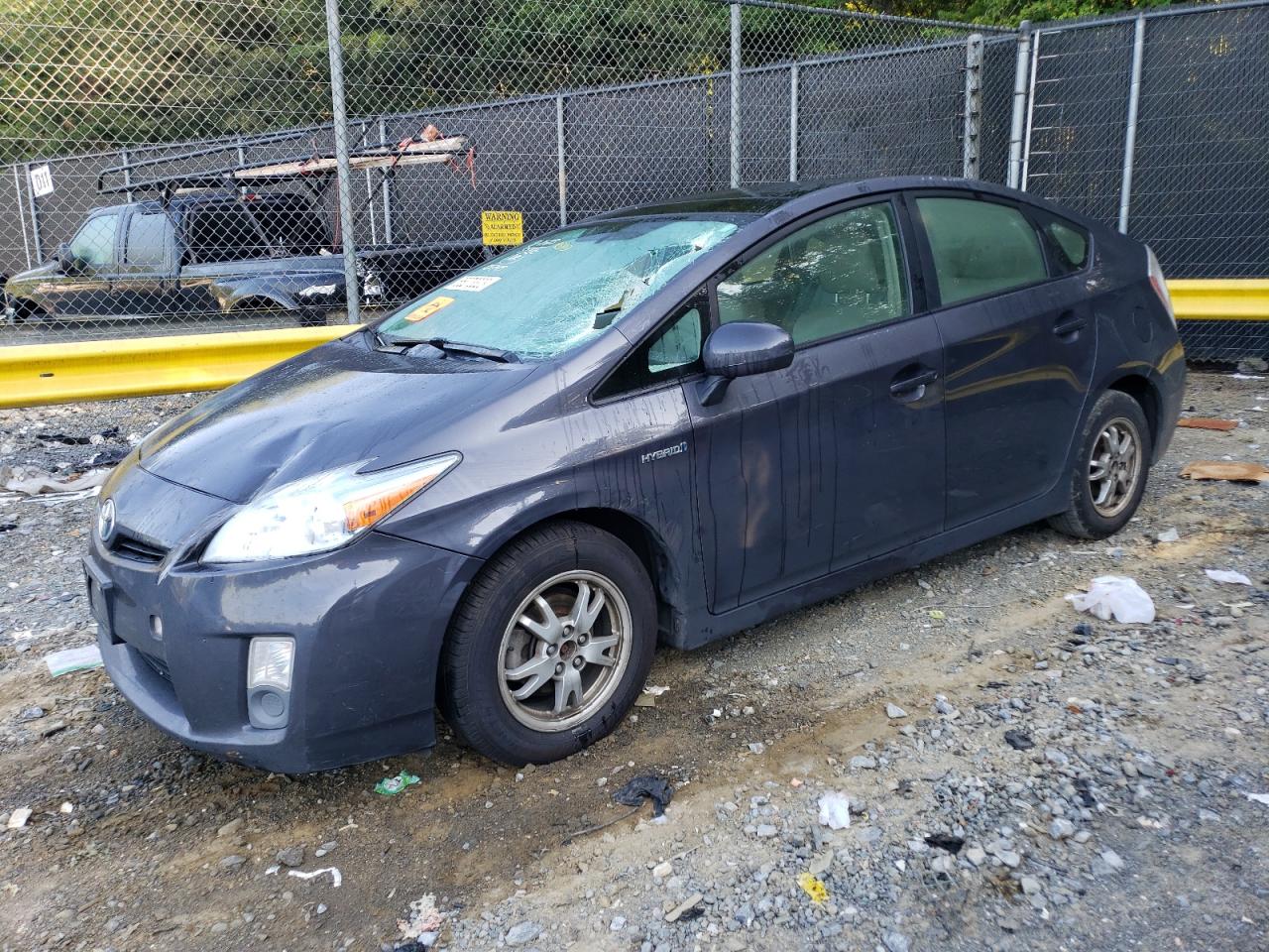 TOYOTA PRIUS 2011 jtdkn3du8b0325636