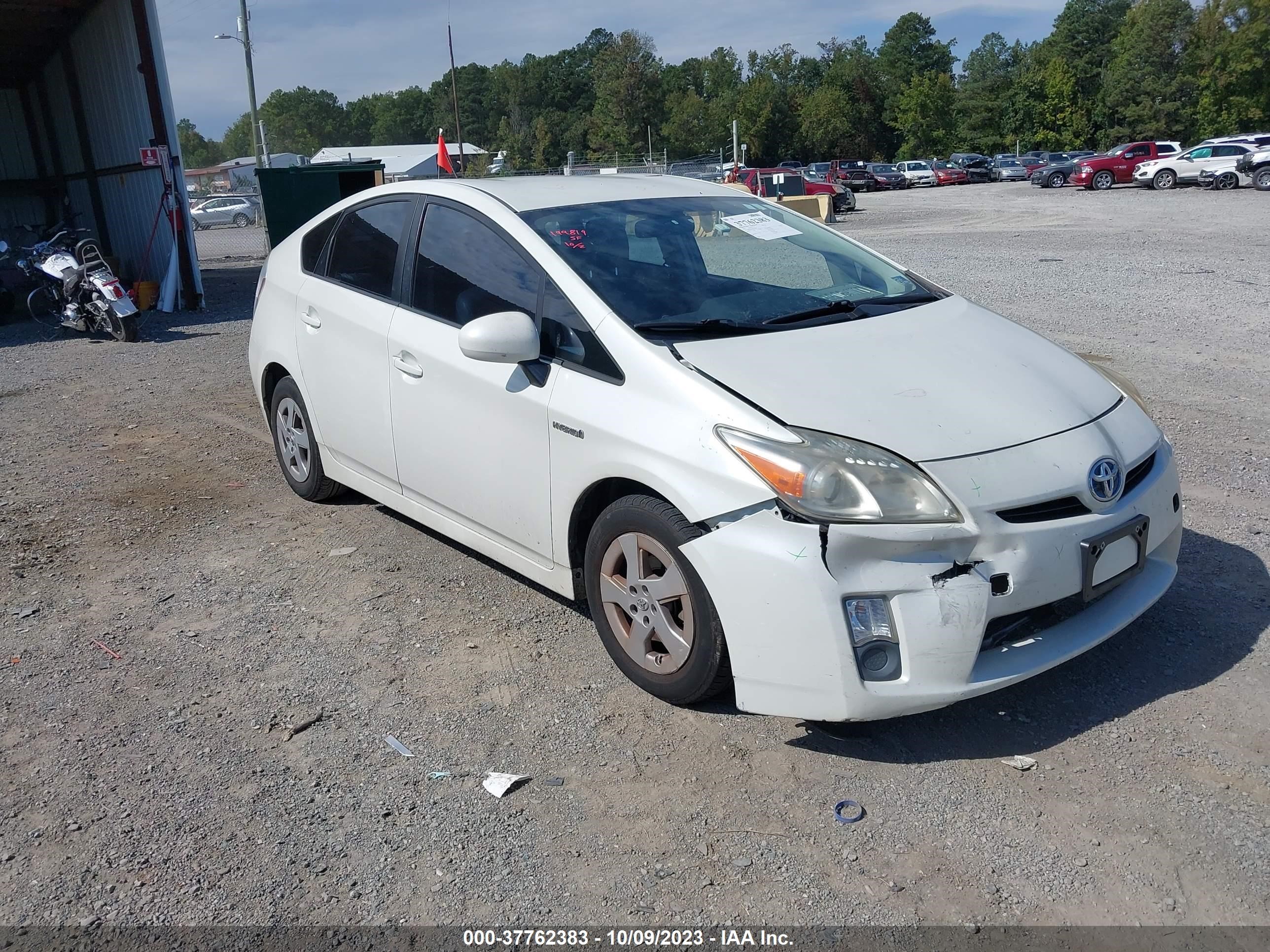 TOYOTA PRIUS 2011 jtdkn3du8b1336968