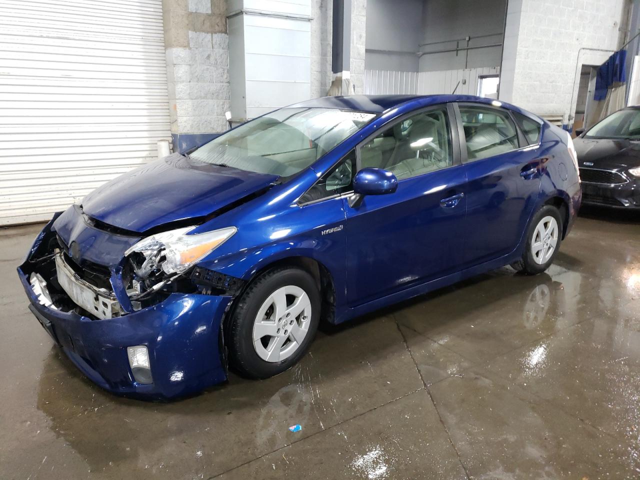 TOYOTA PRIUS 2011 jtdkn3du8b1370392