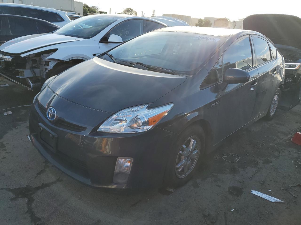 TOYOTA PRIUS 2011 jtdkn3du8b5337983