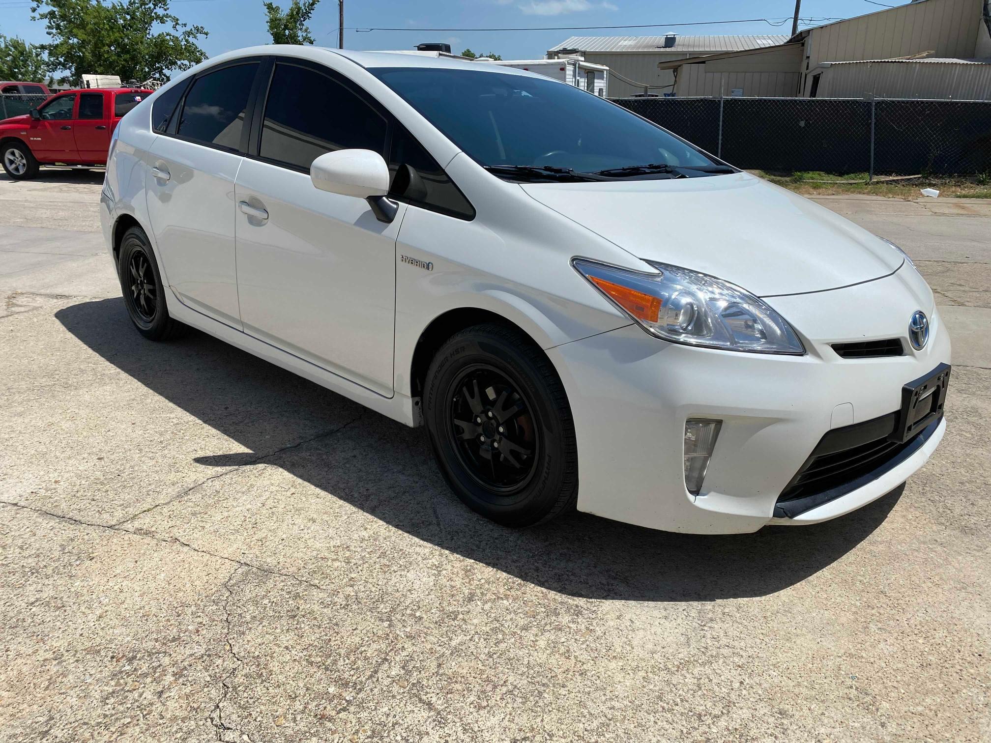 TOYOTA PRIUS 2015 jtdkn3du8f1967547