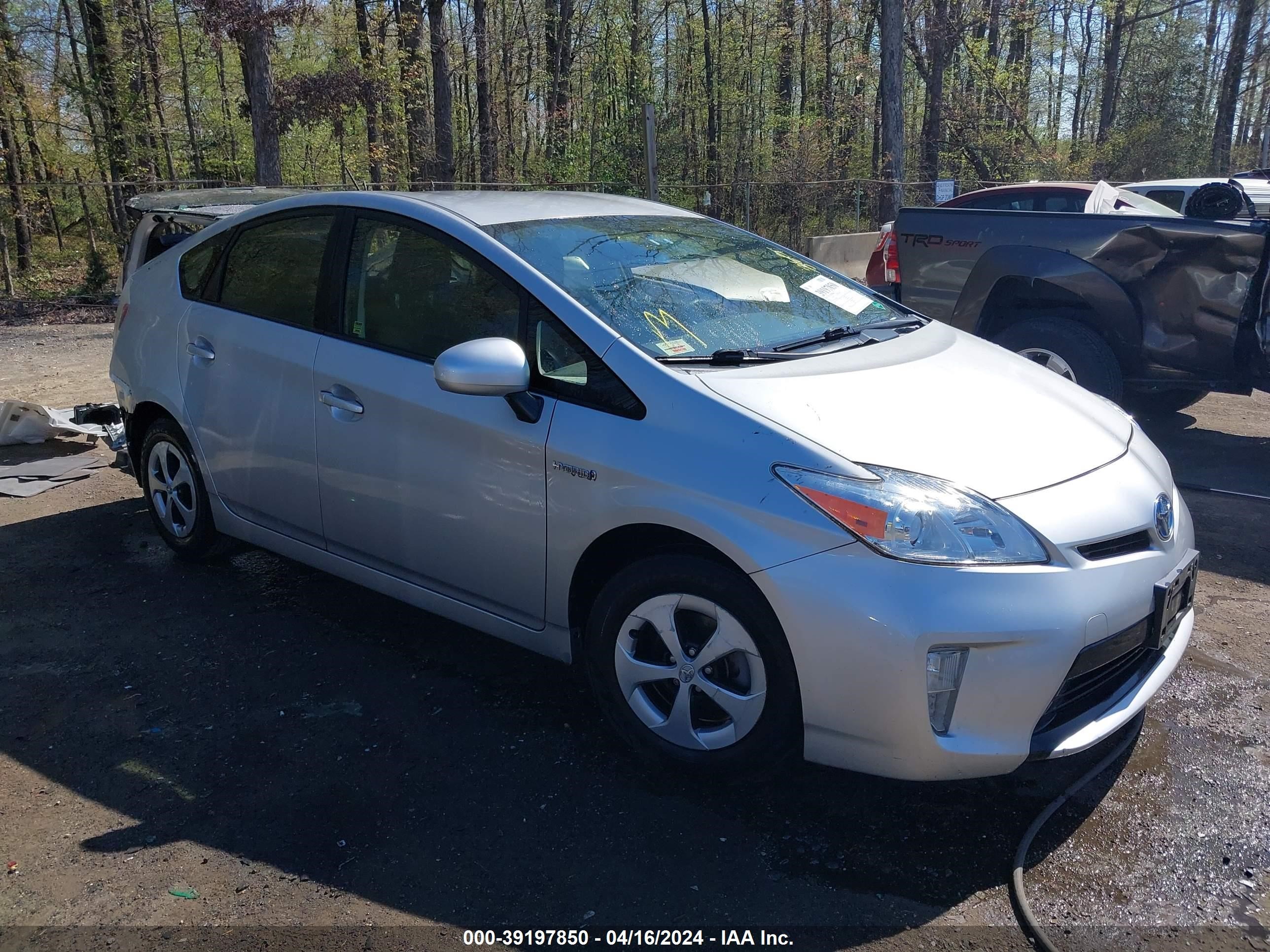 TOYOTA PRIUS 2015 jtdkn3du8f1996627