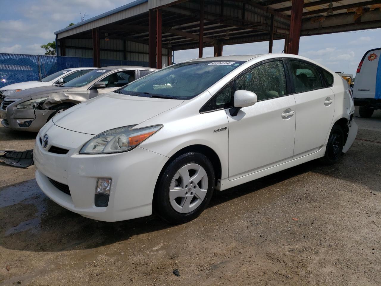 TOYOTA PRIUS 2011 jtdkn3du9b0318565