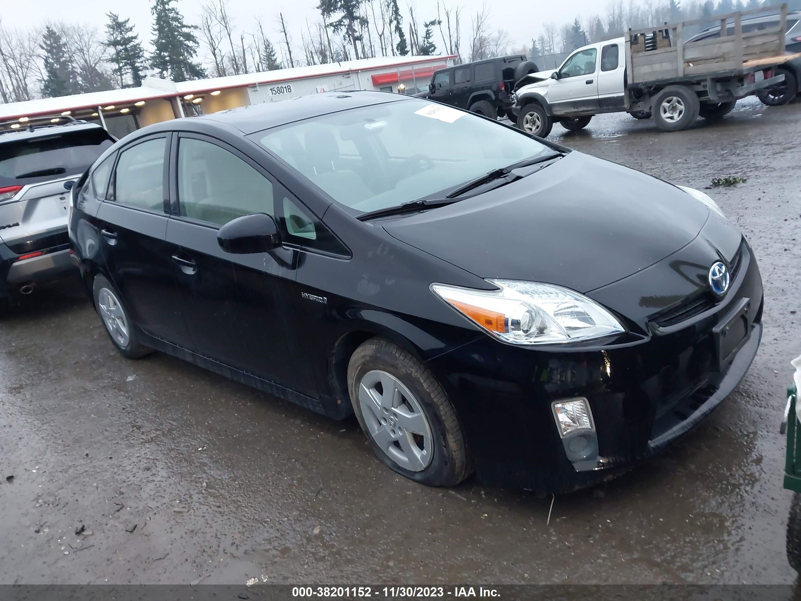 TOYOTA PRIUS 2011 jtdkn3du9b5332890