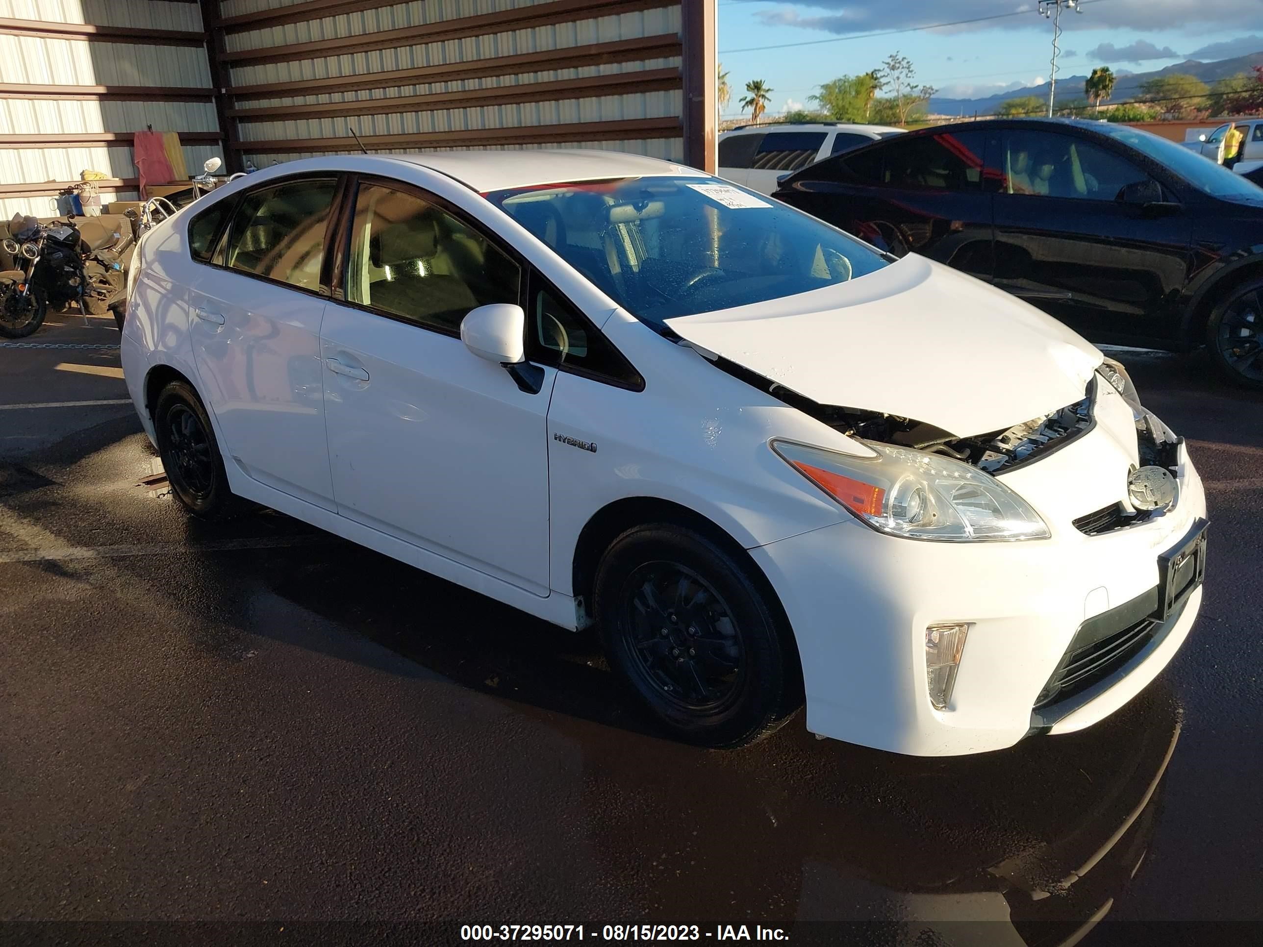 TOYOTA PRIUS 2015 jtdkn3du9f1994417