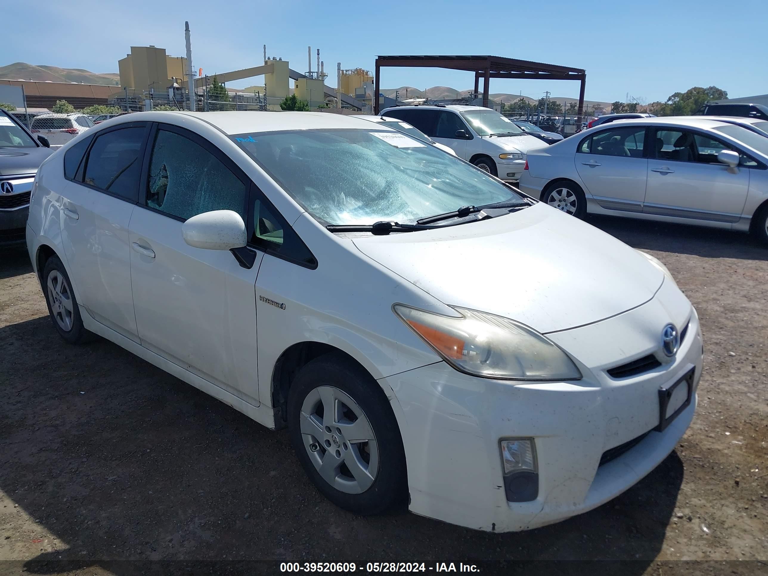 TOYOTA PRIUS 2011 jtdkn3duxb0308966