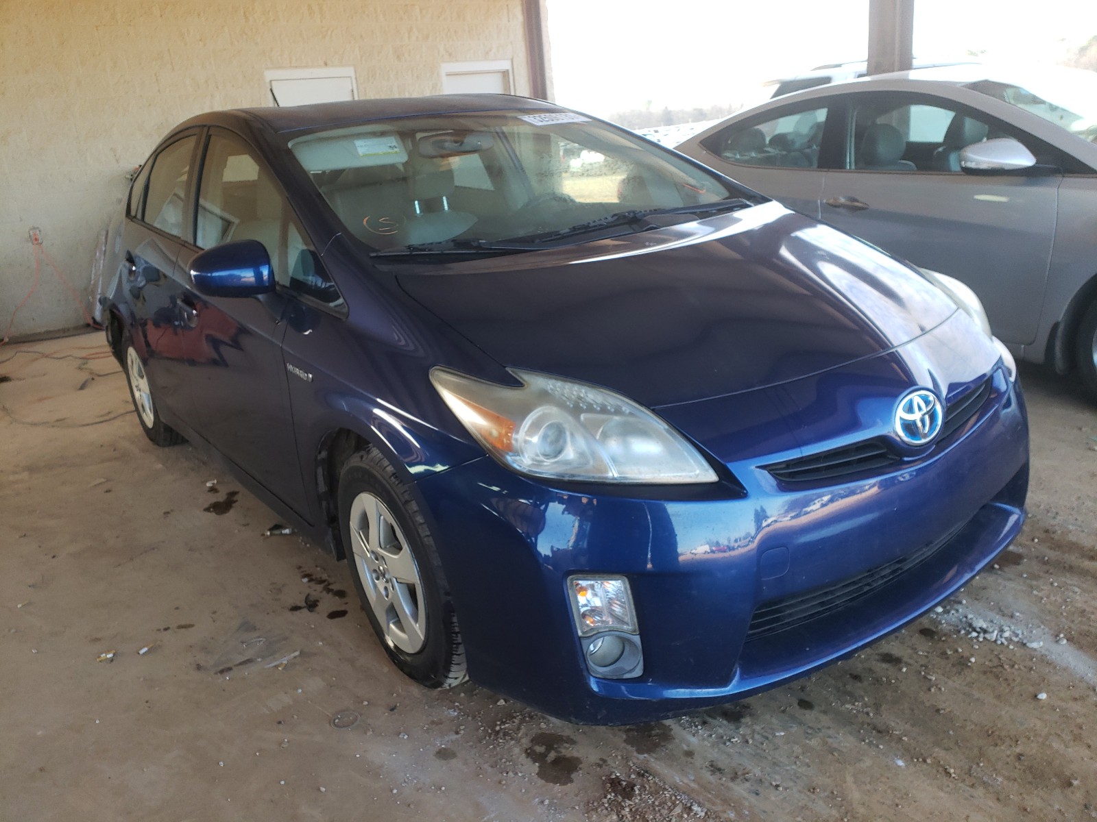 TOYOTA PRIUS 2011 jtdkn3duxb5298457