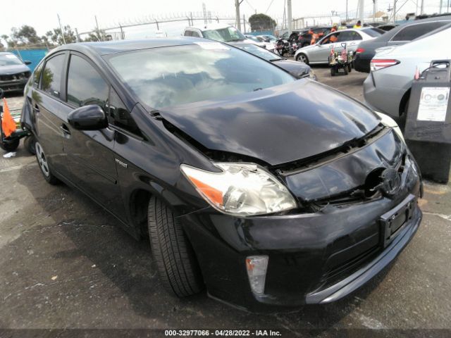 TOYOTA PRIUS 2013 jtdkn3duxd5564773