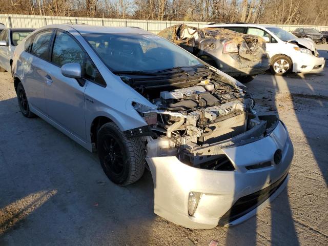 TOYOTA PRIUS 2013 jtdkn3duxd5596493