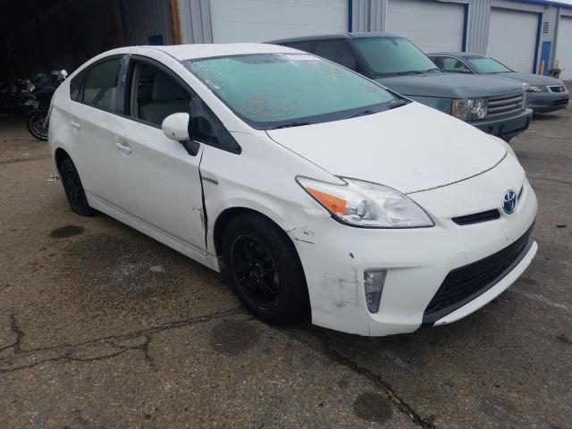 TOYOTA PRIUS 2013 jtdkn3duxd5648883