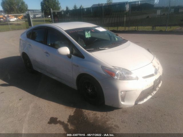 TOYOTA PRIUS 2015 jtdkn3duxf0452085