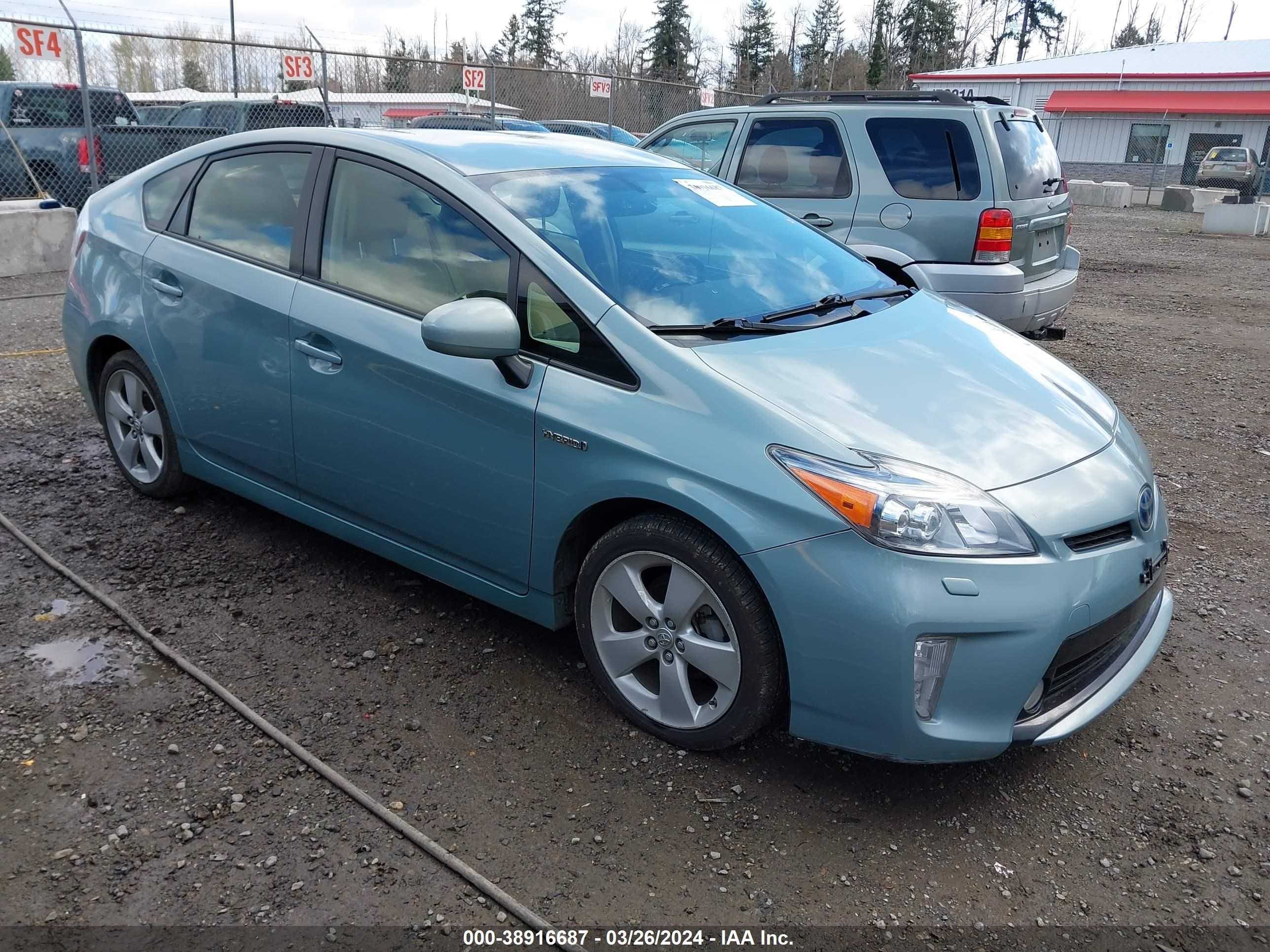 TOYOTA PRIUS 2015 jtdkn3duxf1956016