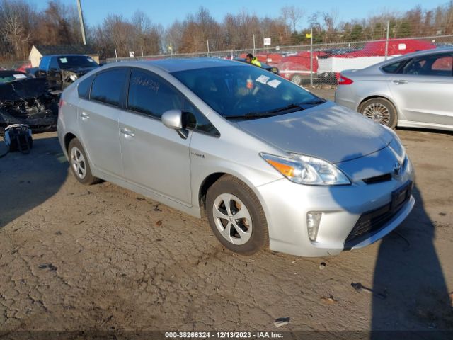 TOYOTA PRIUS 2015 jtdkn3duxf1994684