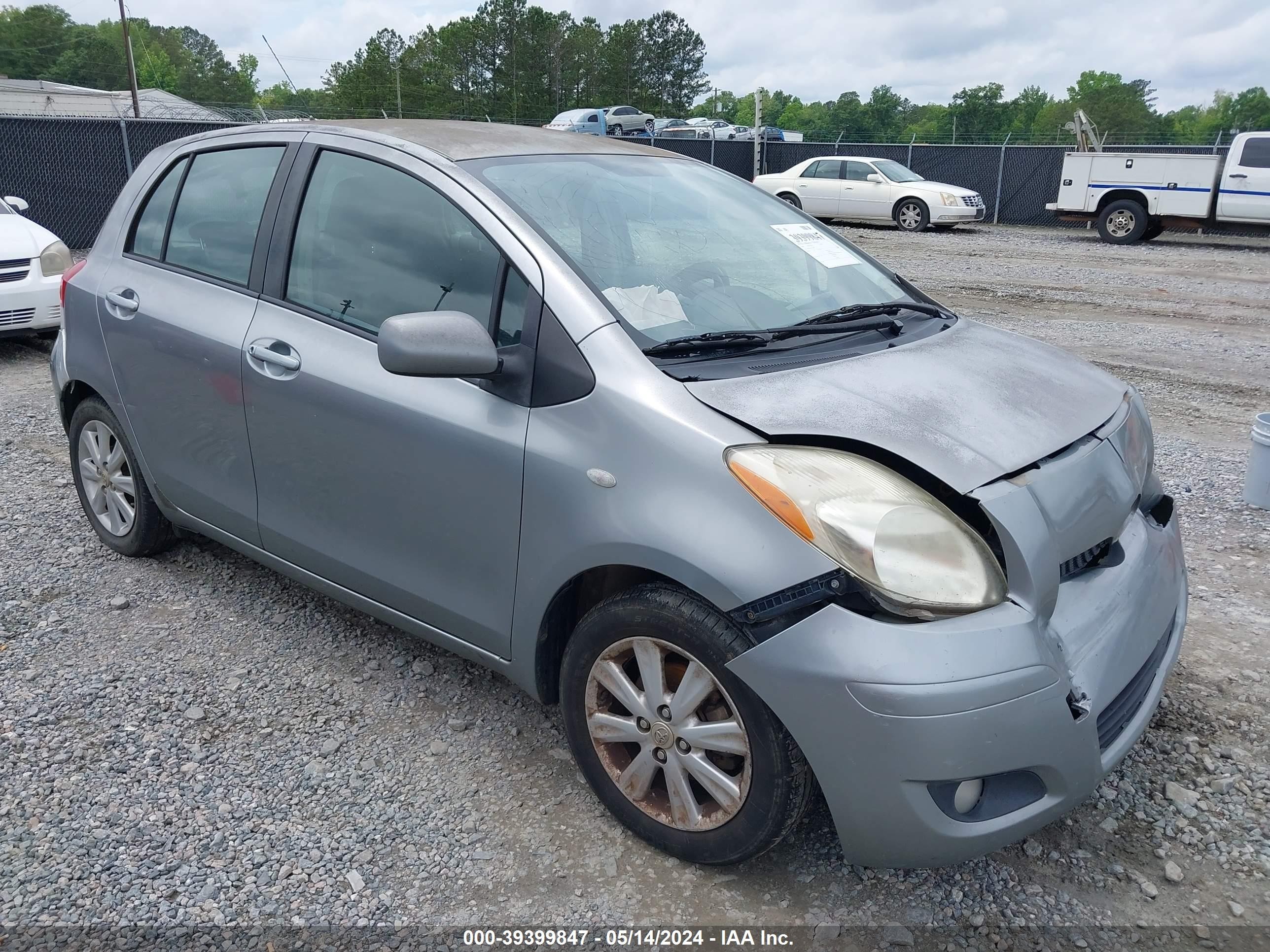 TOYOTA YARIS 2009 jtdkt903195240401