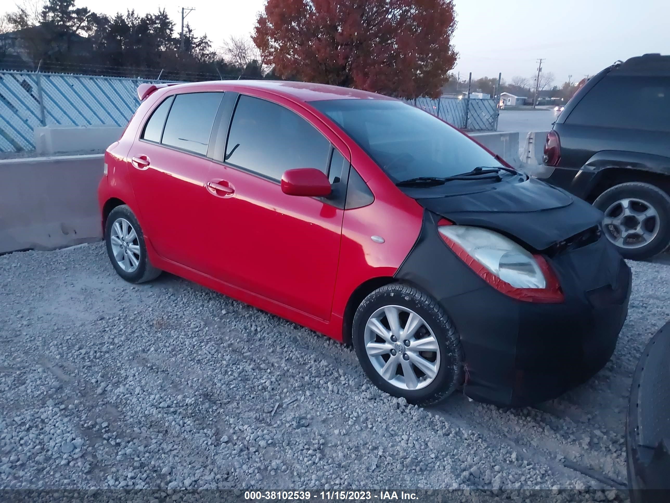 TOYOTA YARIS 2009 jtdkt903x95249257