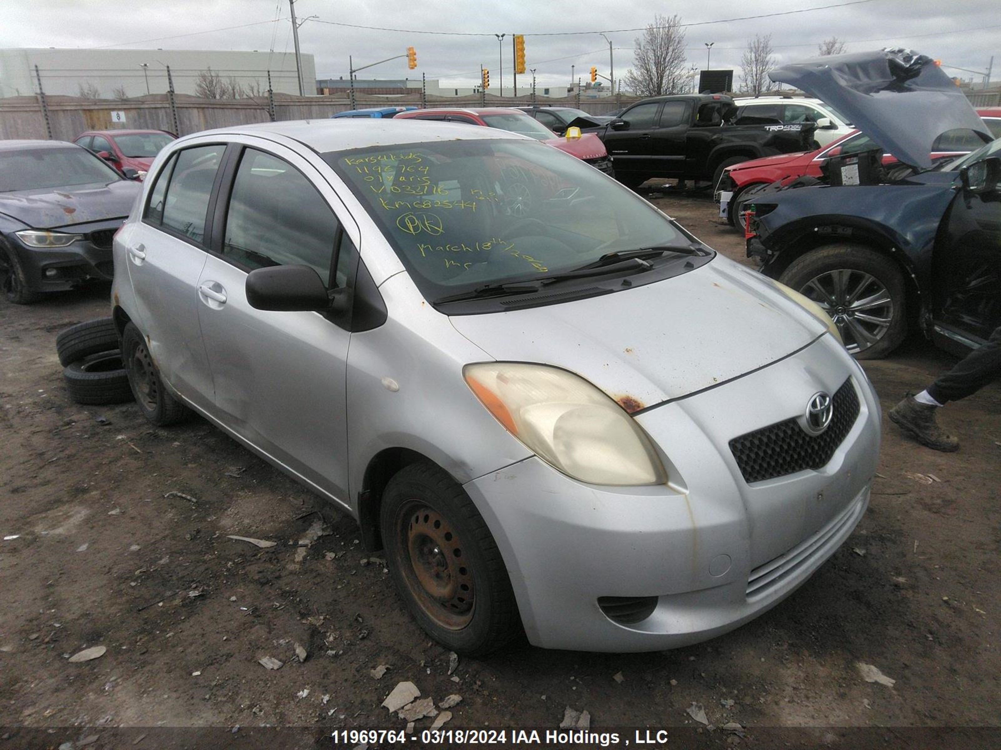 TOYOTA YARIS 2007 jtdkt923175033176