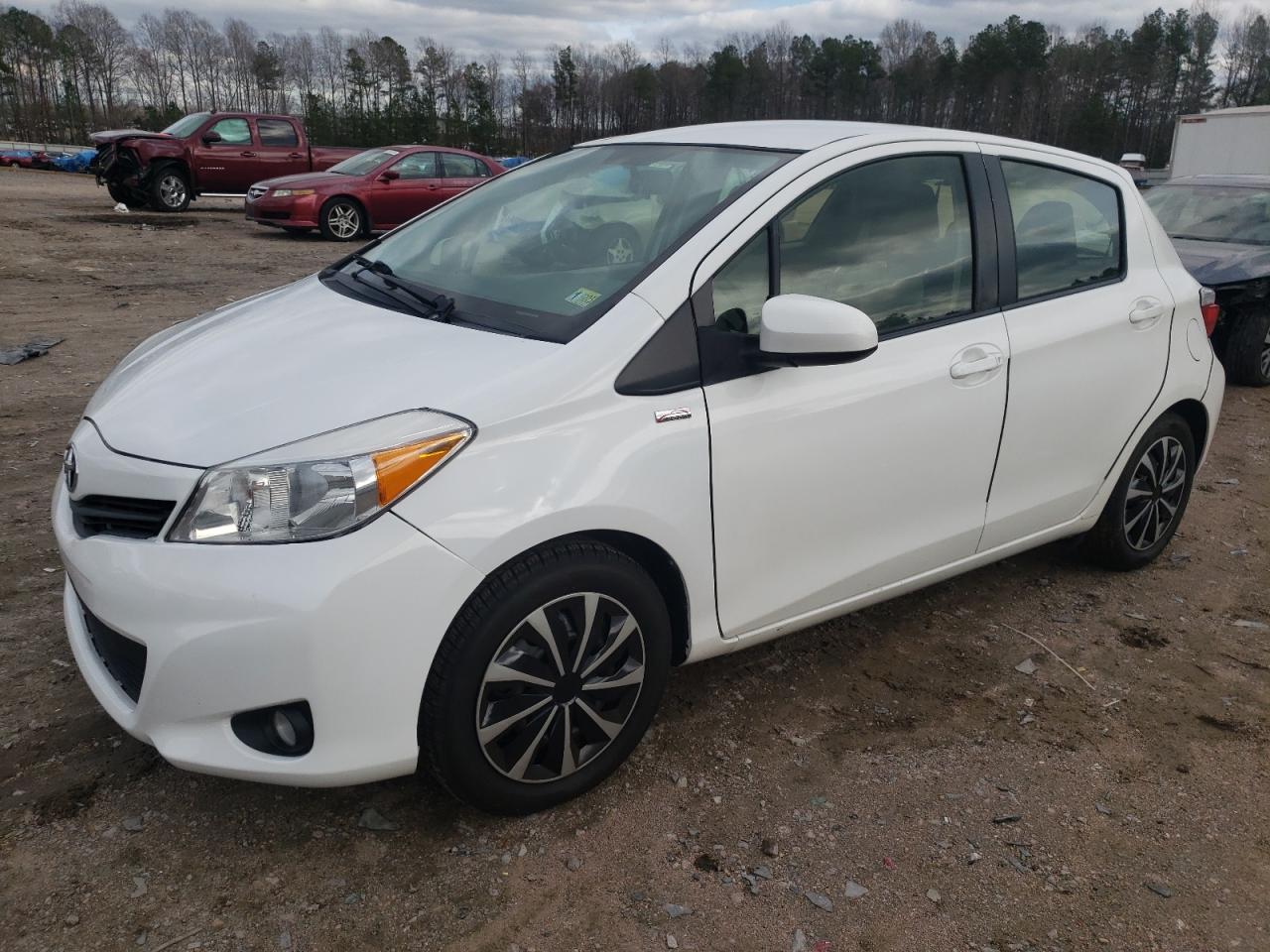 TOYOTA YARIS 2013 jtdktud37dd552007