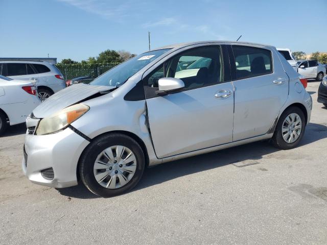 TOYOTA YARIS 2013 jtdktud37dd555148