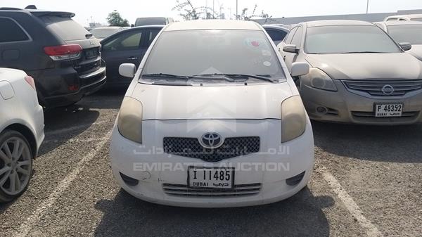 TOYOTA YARIS 2008 jtdkw923485092425