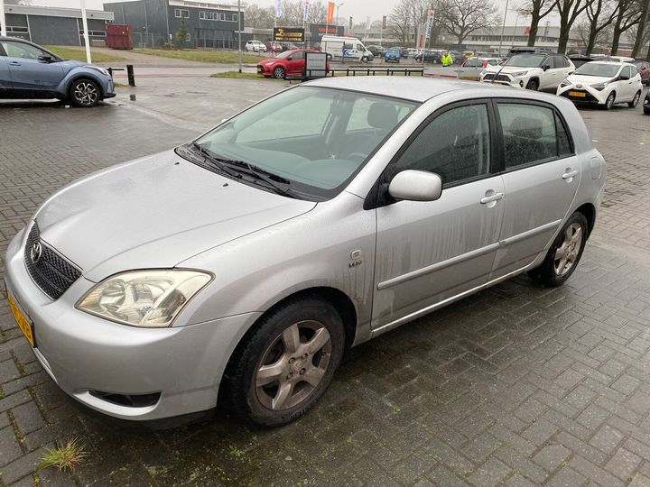 TOYOTA COROLLA 2004 jtdkz28e900050387