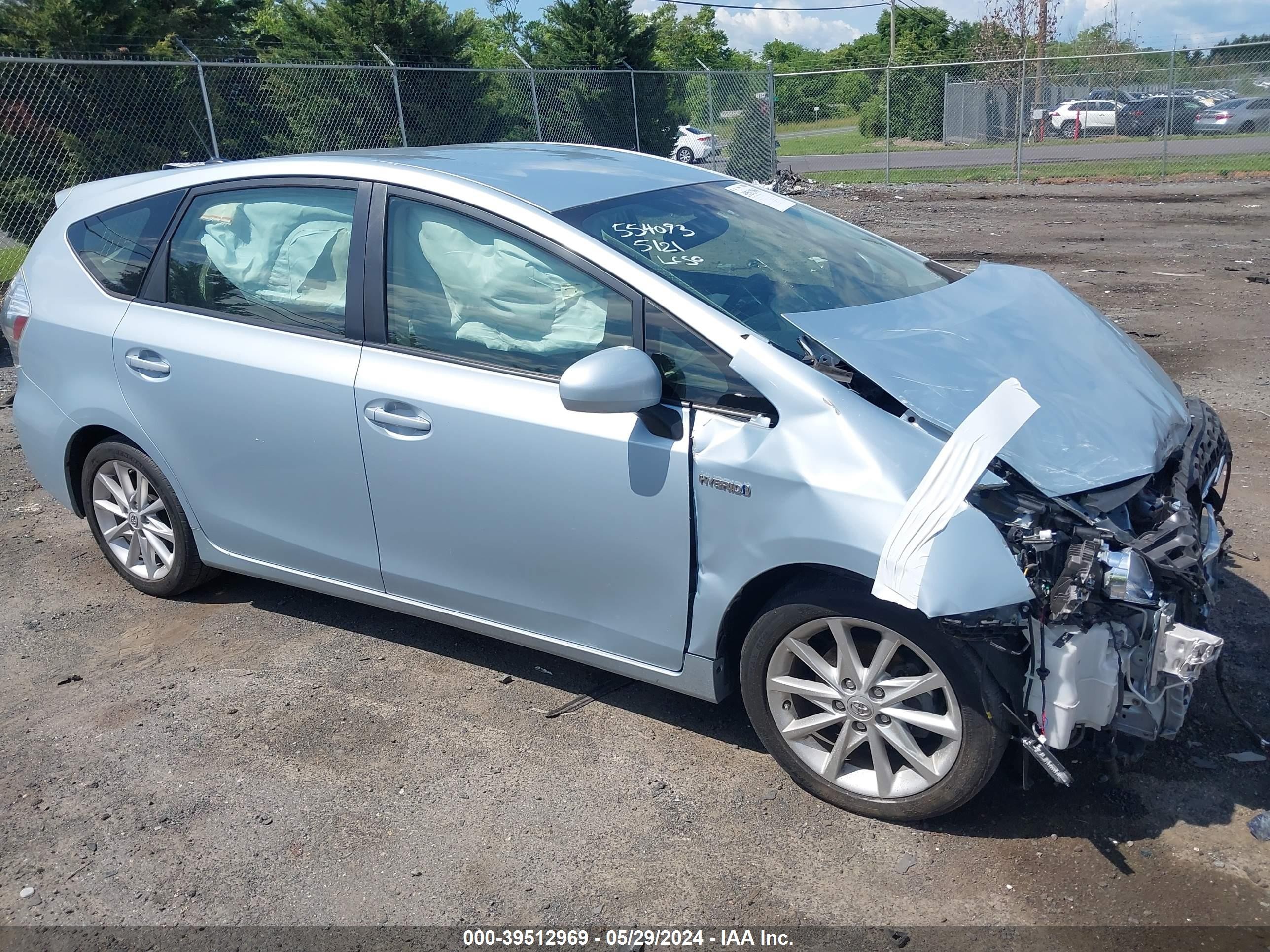 TOYOTA PRIUS V (+) 2014 jtdzn3eu0ej002032