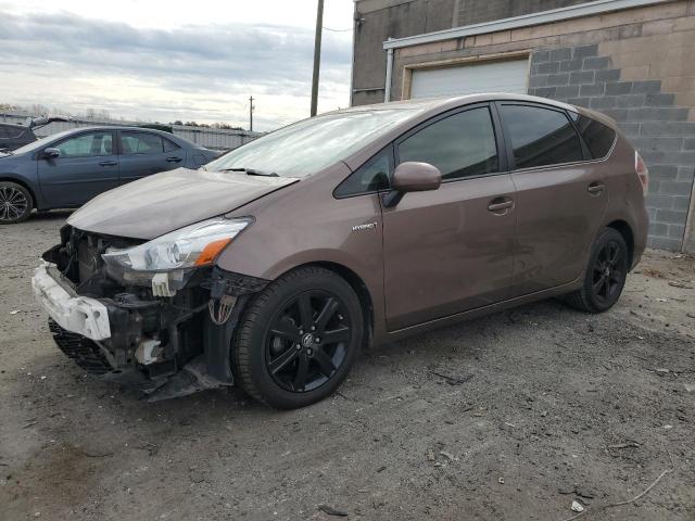 TOYOTA PRIUS V 2016 jtdzn3eu0gj047930