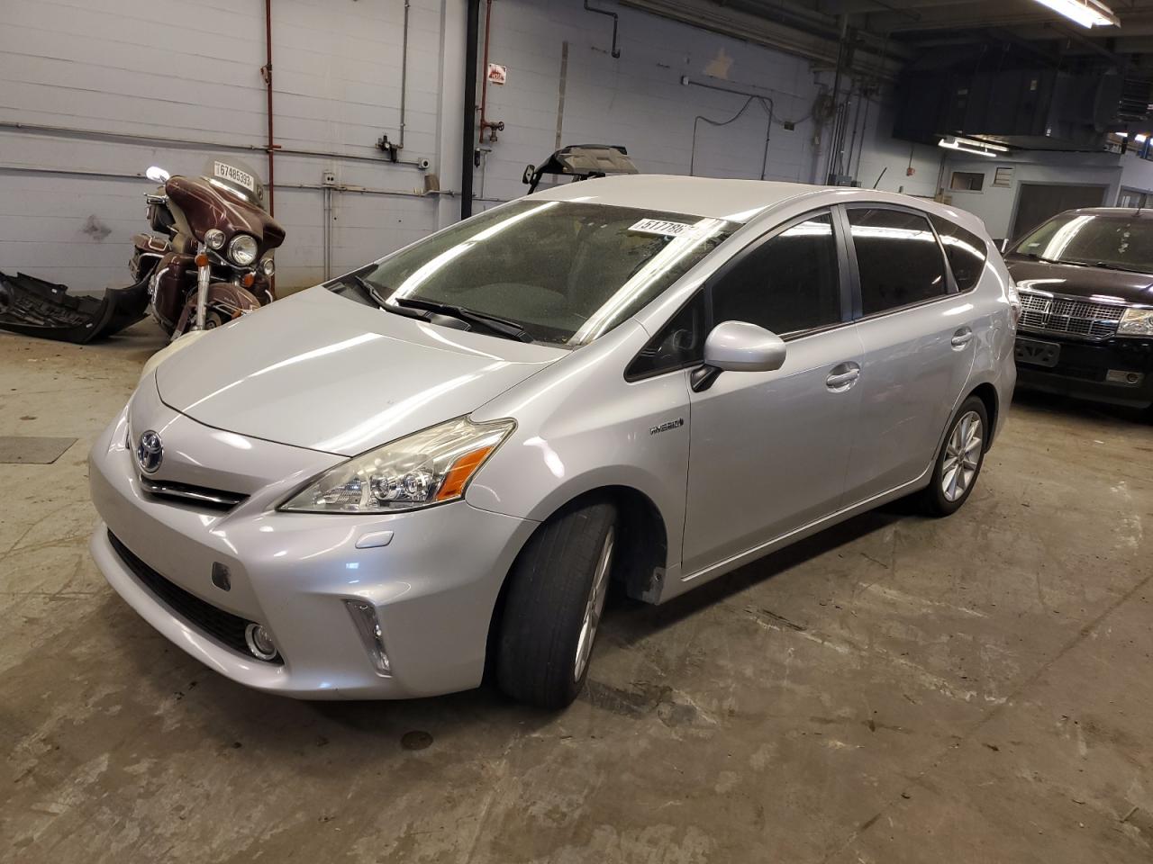 TOYOTA PRIUS 2014 jtdzn3eu1ej011807