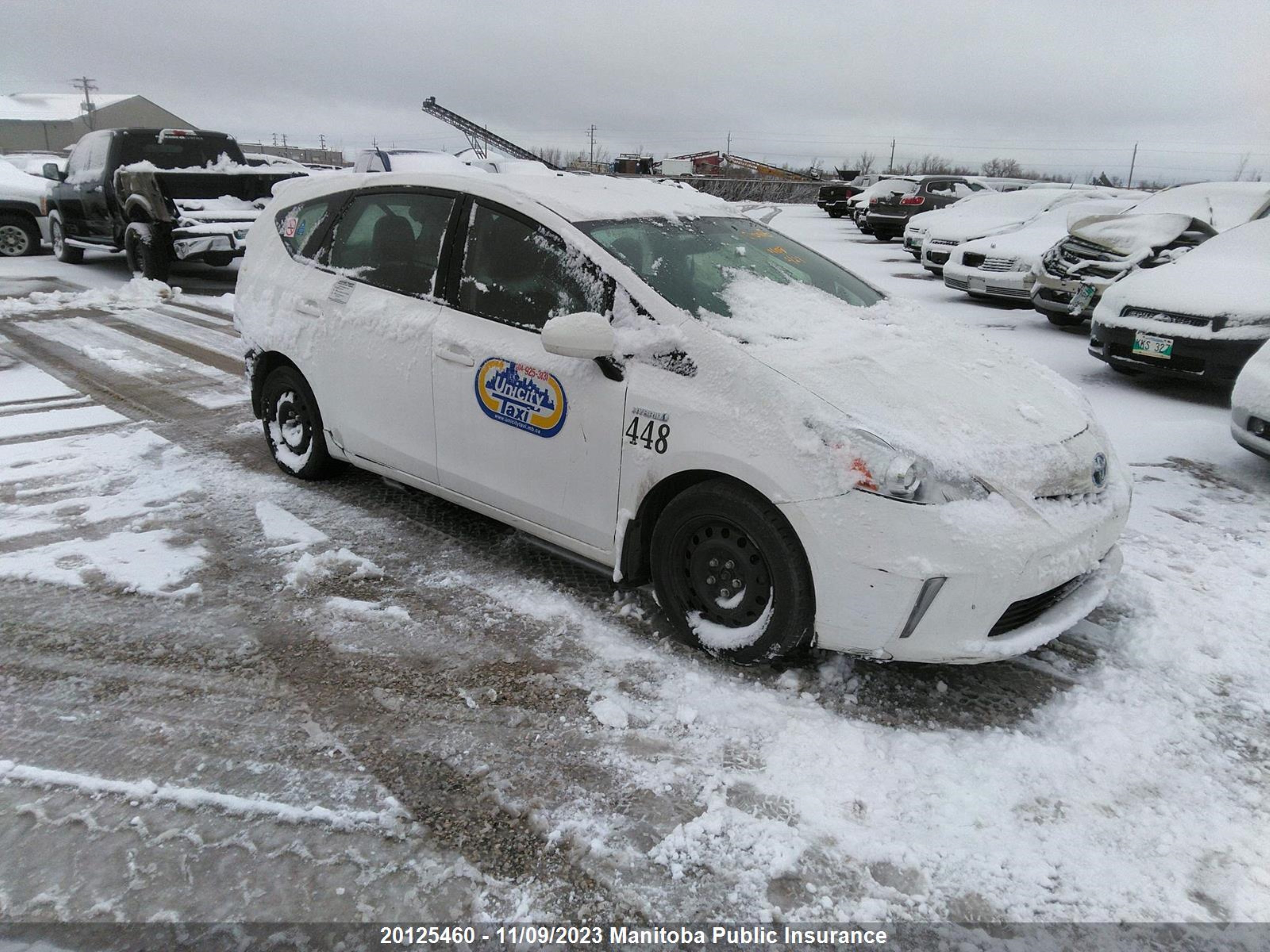 TOYOTA PRIUS V (+) 2012 jtdzn3eu2c3023188