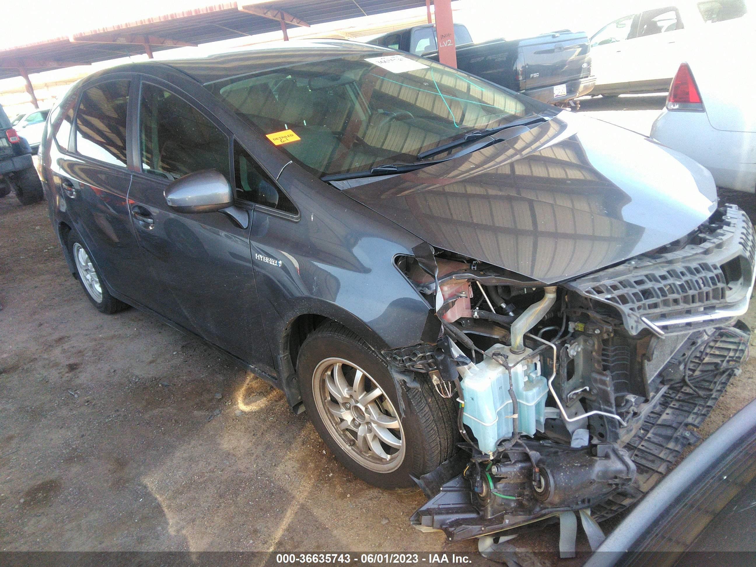 TOYOTA PRIUS V (+) 2013 jtdzn3eu2d3282815