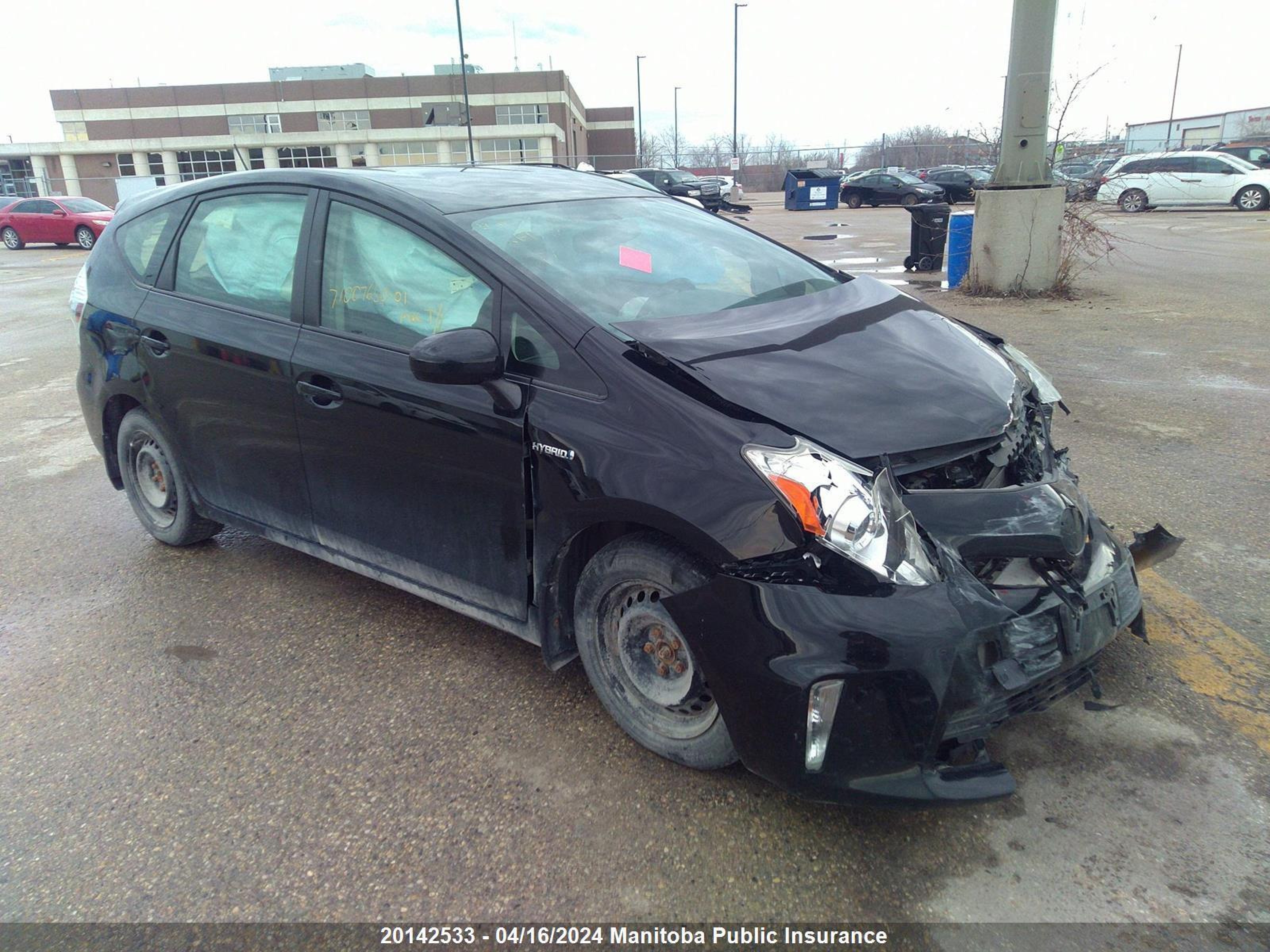 TOYOTA PRIUS V (+) 2014 jtdzn3eu2ej005224