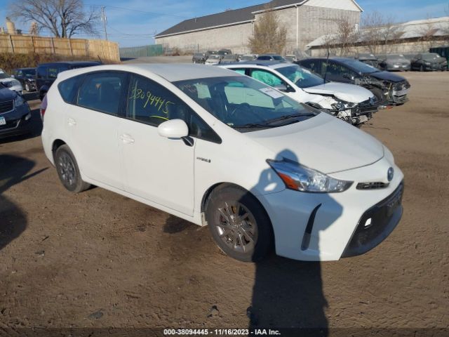 TOYOTA PRIUS V 2016 jtdzn3eu2gj049873