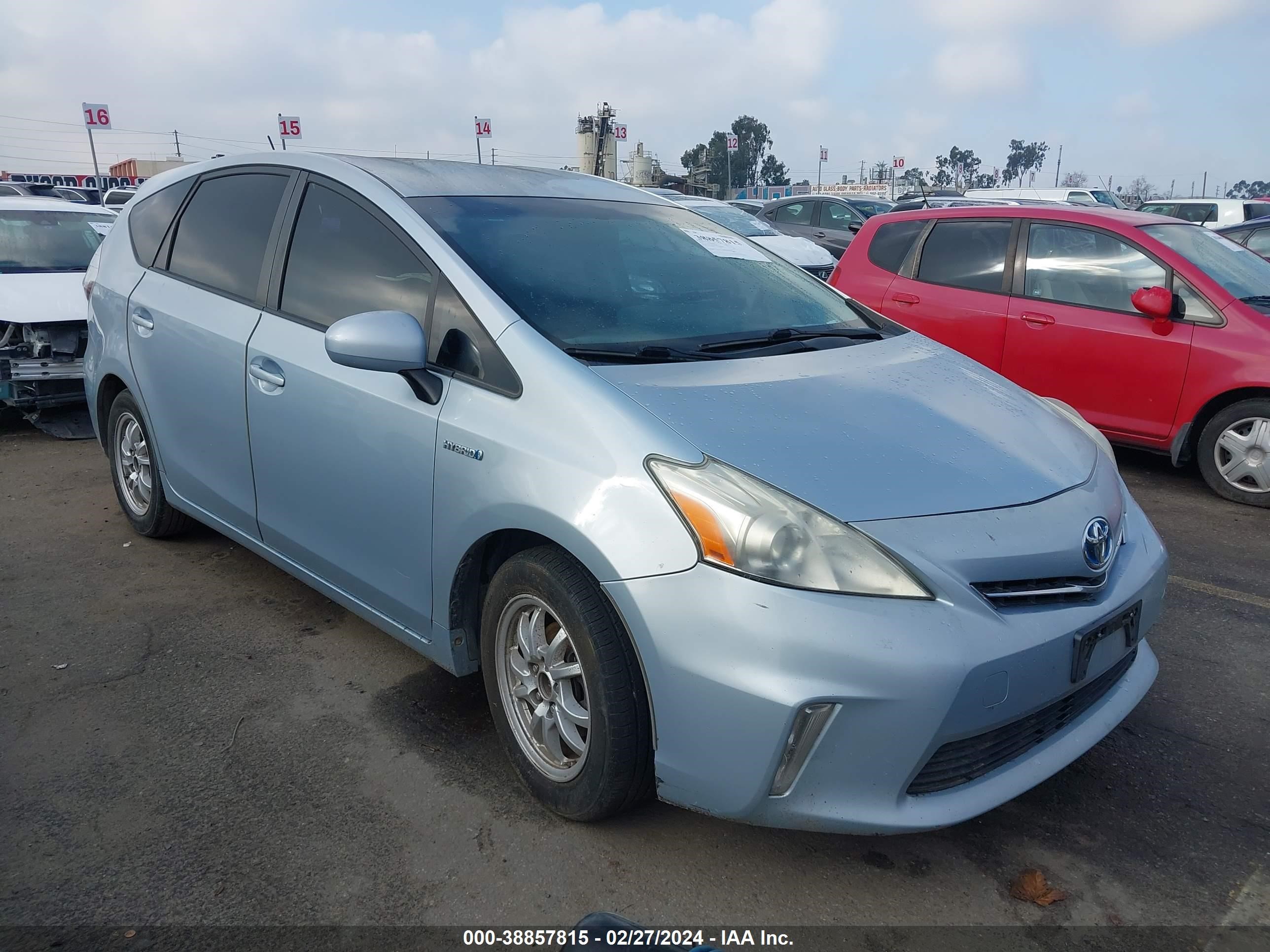 TOYOTA PRIUS V (+) 2013 jtdzn3eu4d3261402