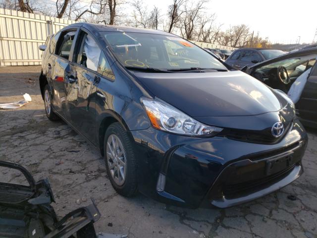 TOYOTA PRIUS V 2017 jtdzn3eu4hj056017