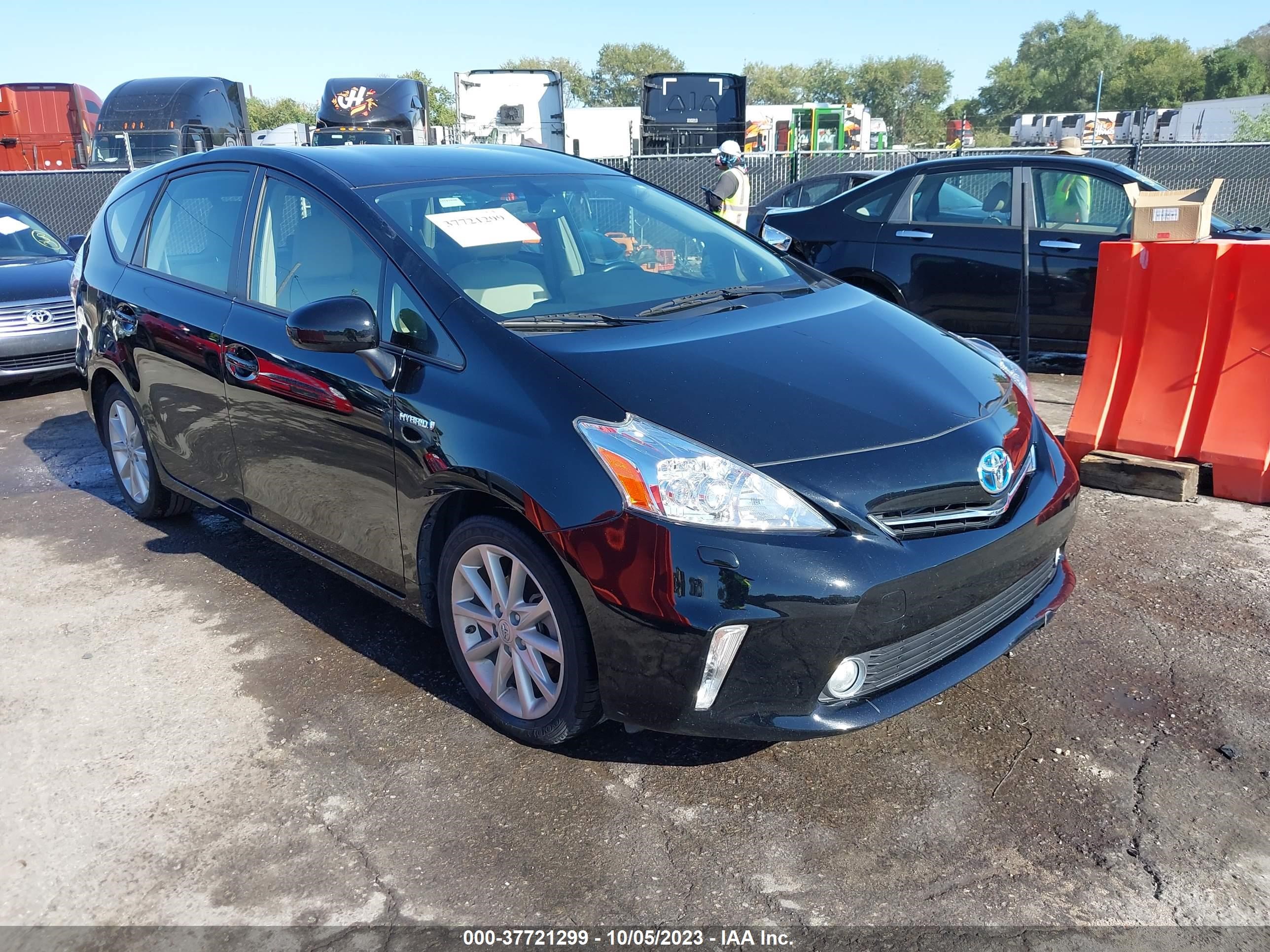 TOYOTA PRIUS V (+) 2014 jtdzn3eu5ej013690