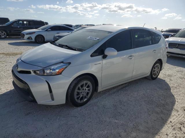 TOYOTA PRIUS V 2017 jtdzn3eu6hj061865