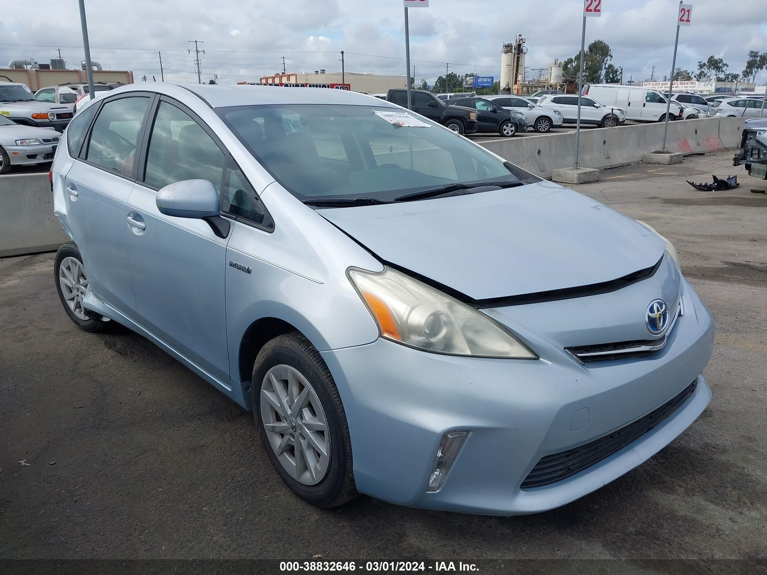 TOYOTA PRIUS V (+) 2012 jtdzn3eu7c3080342