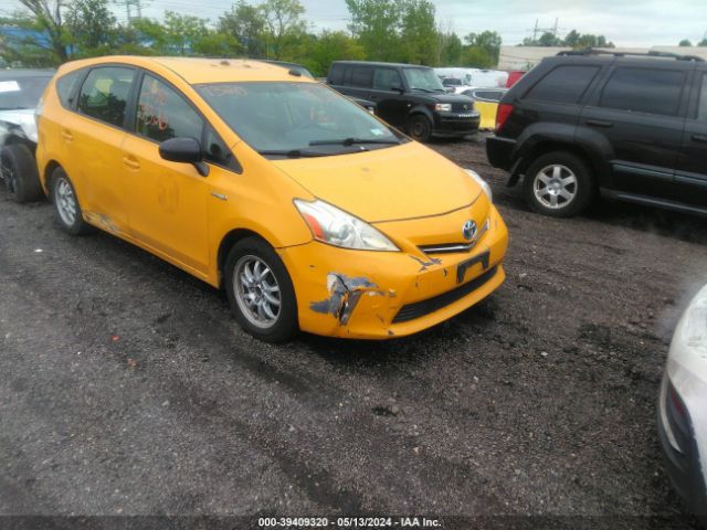 TOYOTA PRIUS V 2014 jtdzn3eu8ej011173