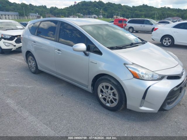 TOYOTA PRIUS V 2016 jtdzn3eu8gj047996