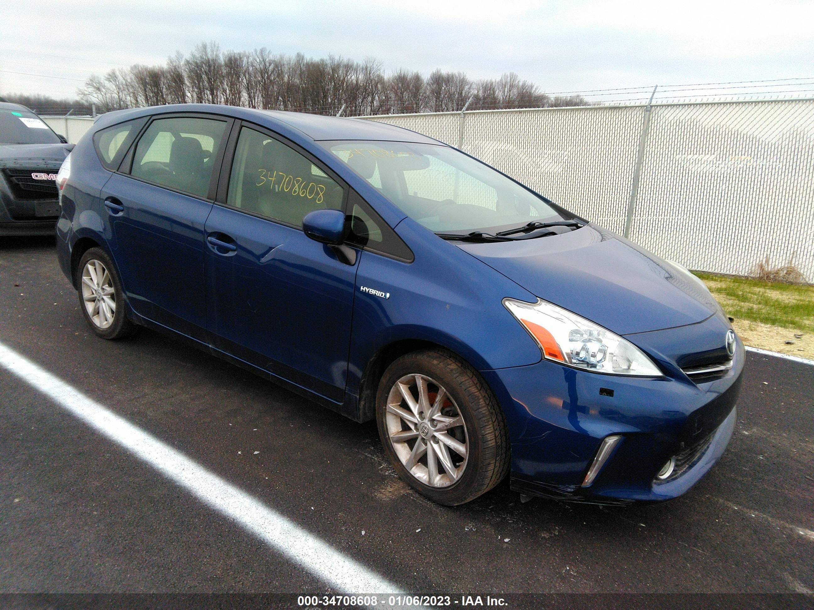 TOYOTA PRIUS V (+) 2013 jtdzn3eu9d3258866