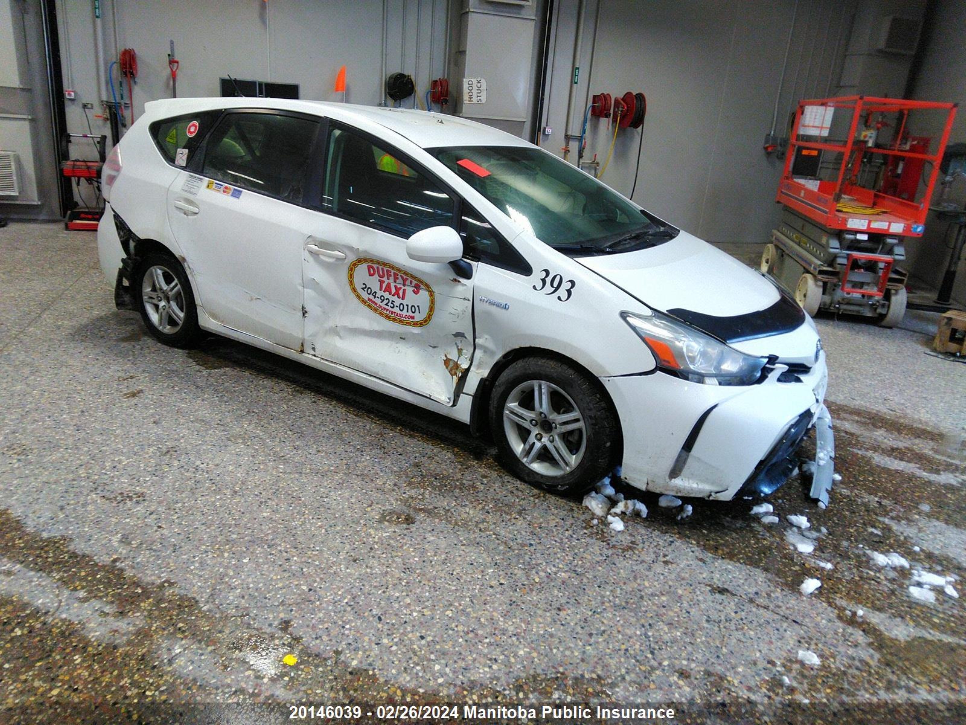 TOYOTA PRIUS V (+) 2016 jtdzn3eu9gj055024