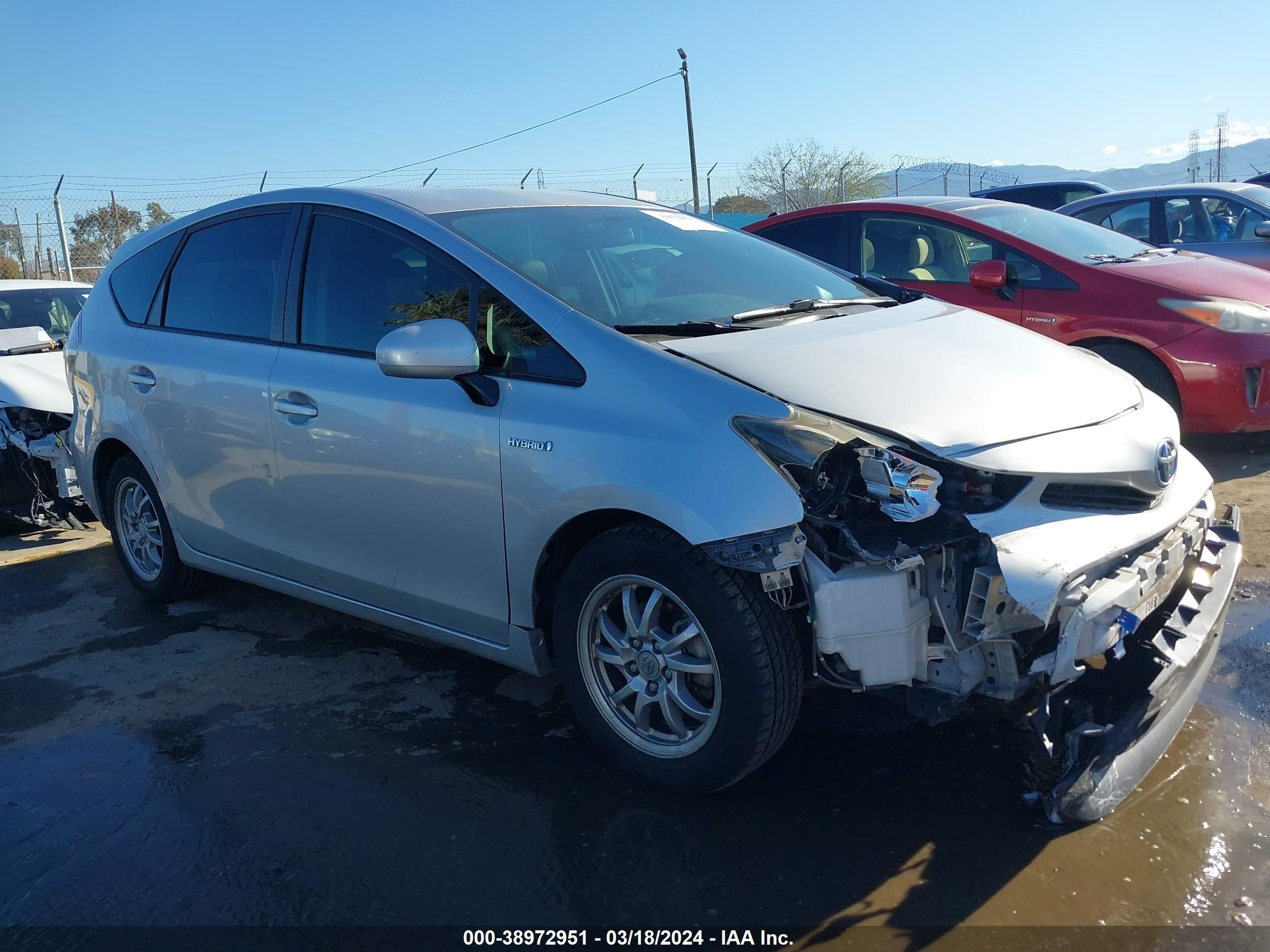 TOYOTA PRIUS V (+) 2016 jtdzn3euxgj053962