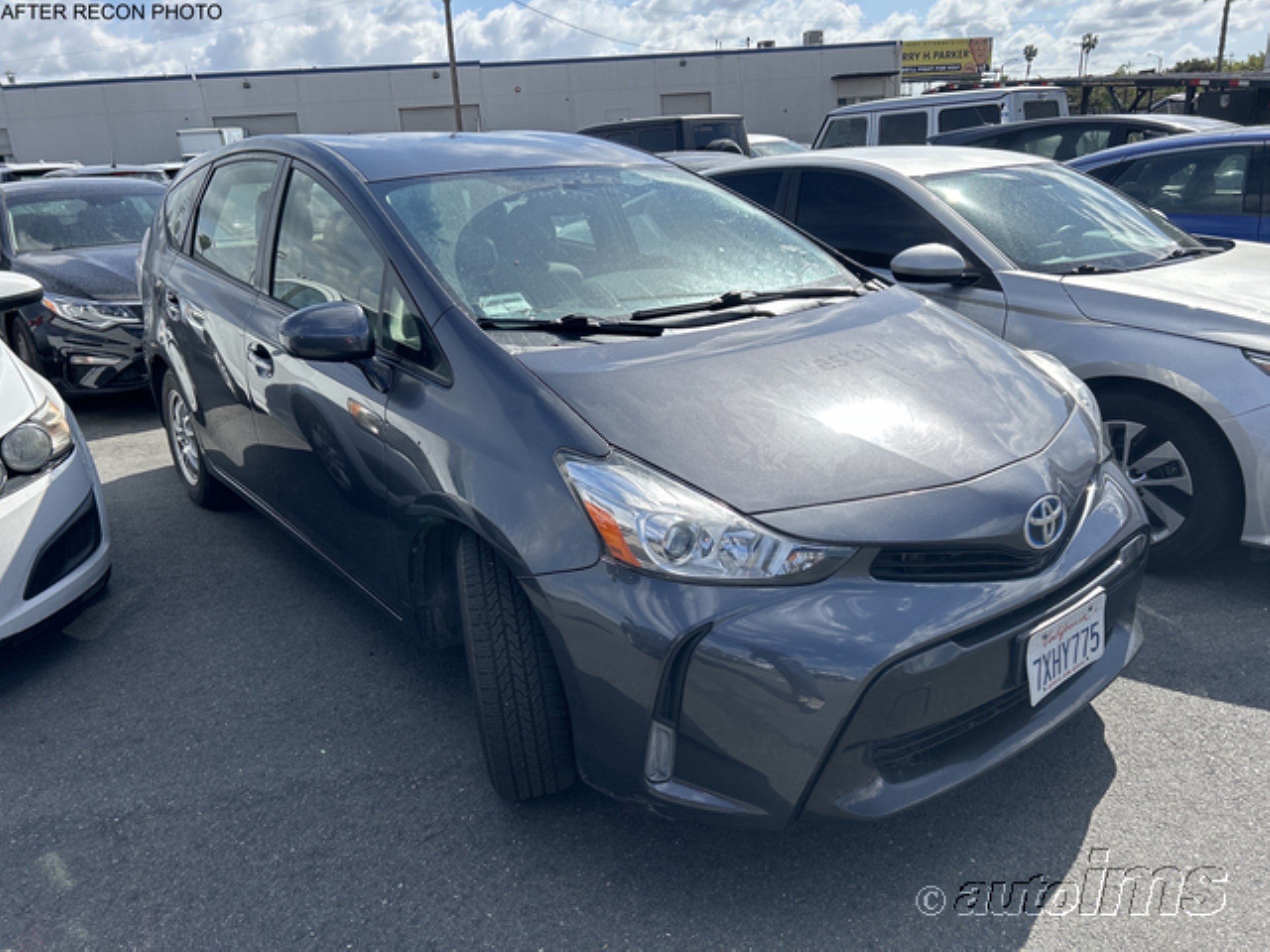 TOYOTA PRIUS V (+) 2017 jtdzn3euxhj059438