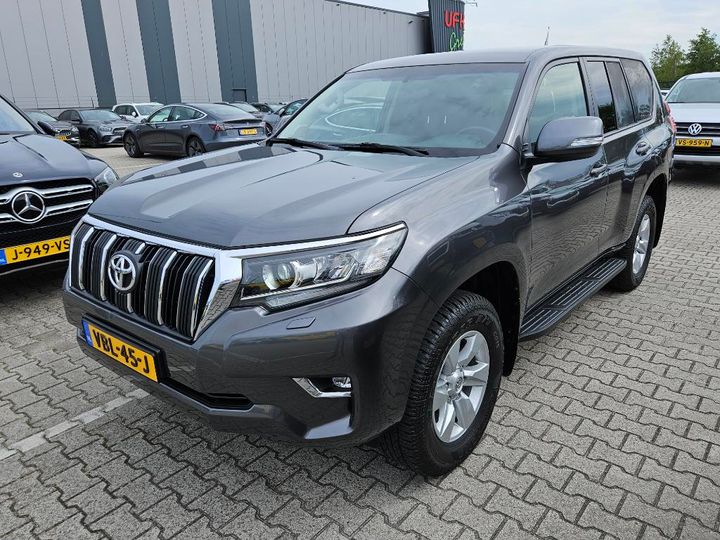 TOYOTA LAND CRUISER 2019 jtebr3fj30k135456