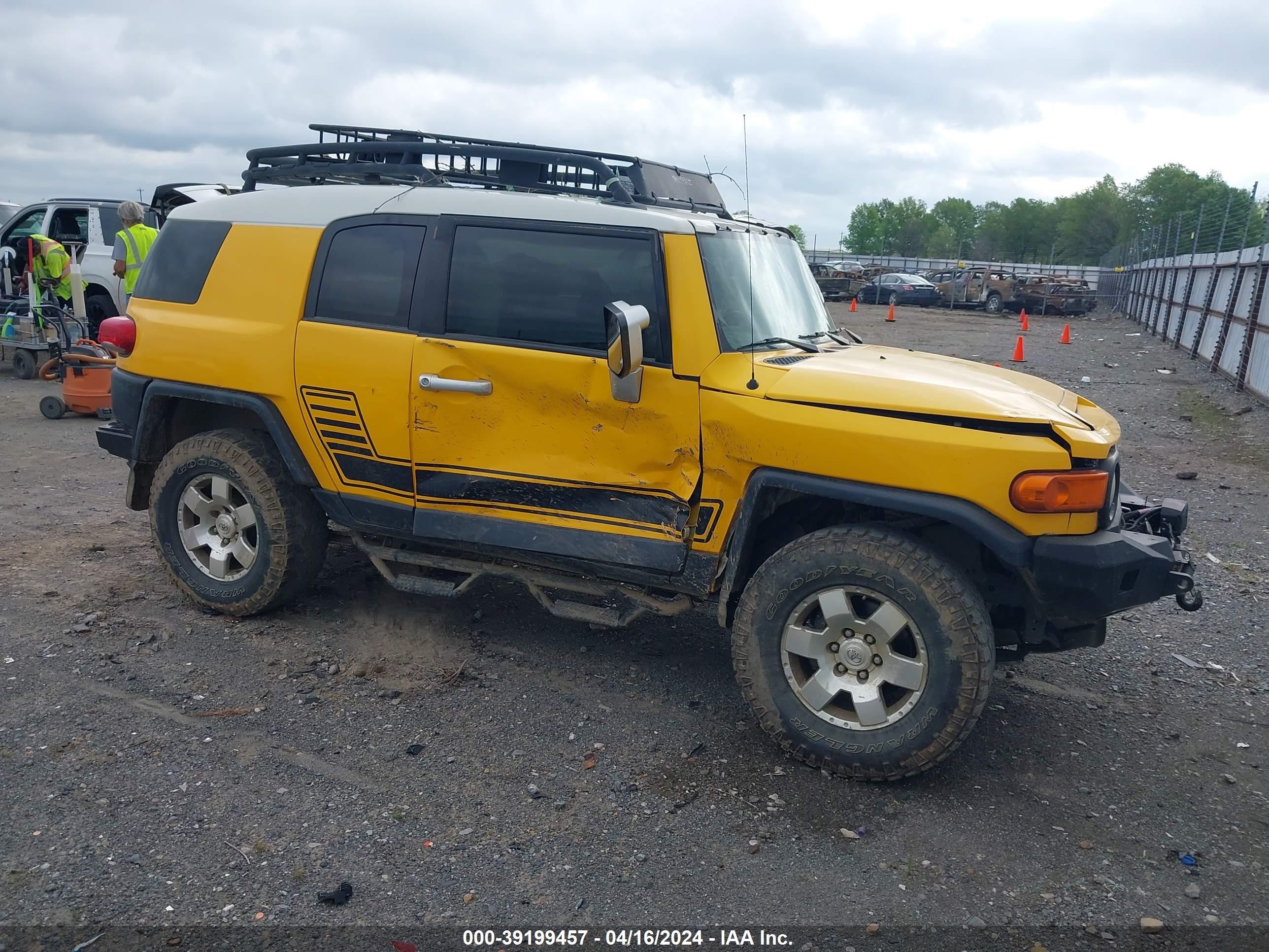 TOYOTA FJ CRUISER 2007 jtebu11f070048304