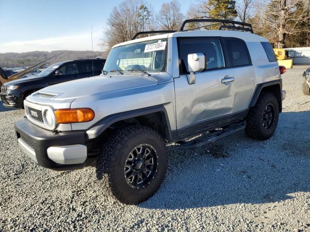 TOYOTA FJ CRUISER 2007 jtebu11f070100353