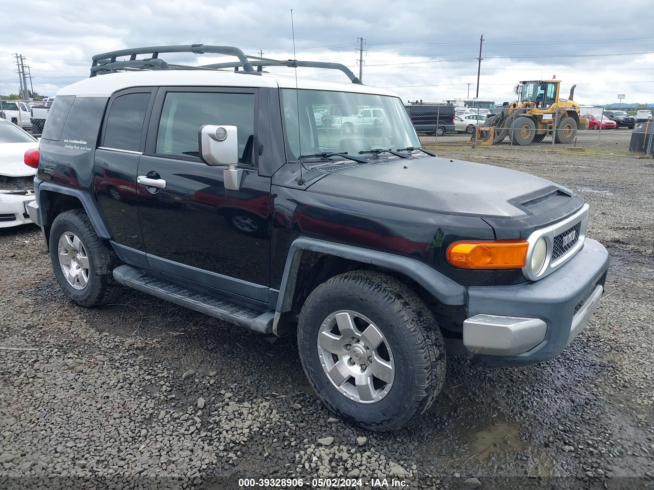 TOYOTA FJ CRUISER 2007 jtebu11f170015716