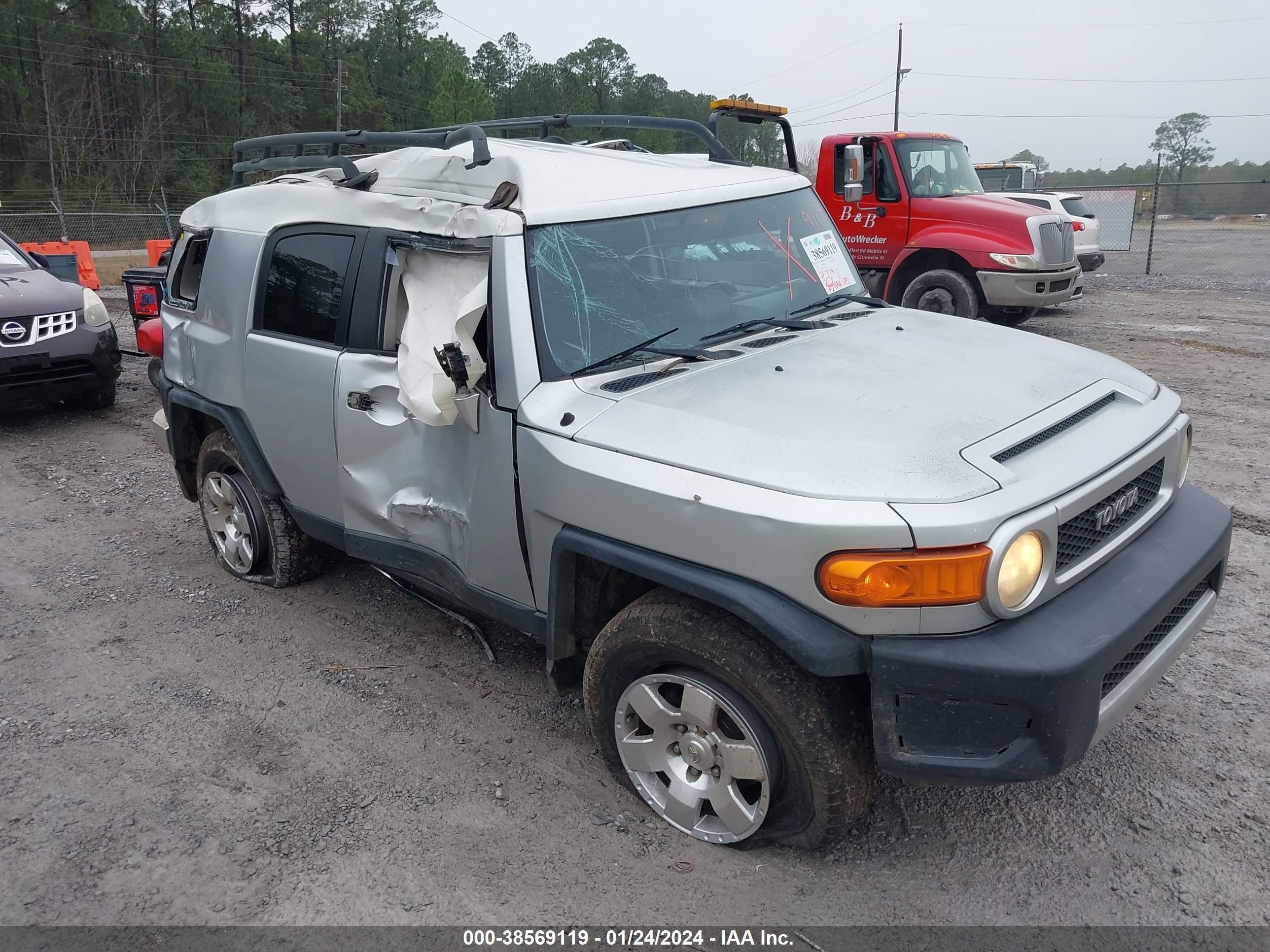 TOYOTA FJ CRUISER 2007 jtebu11f270028376