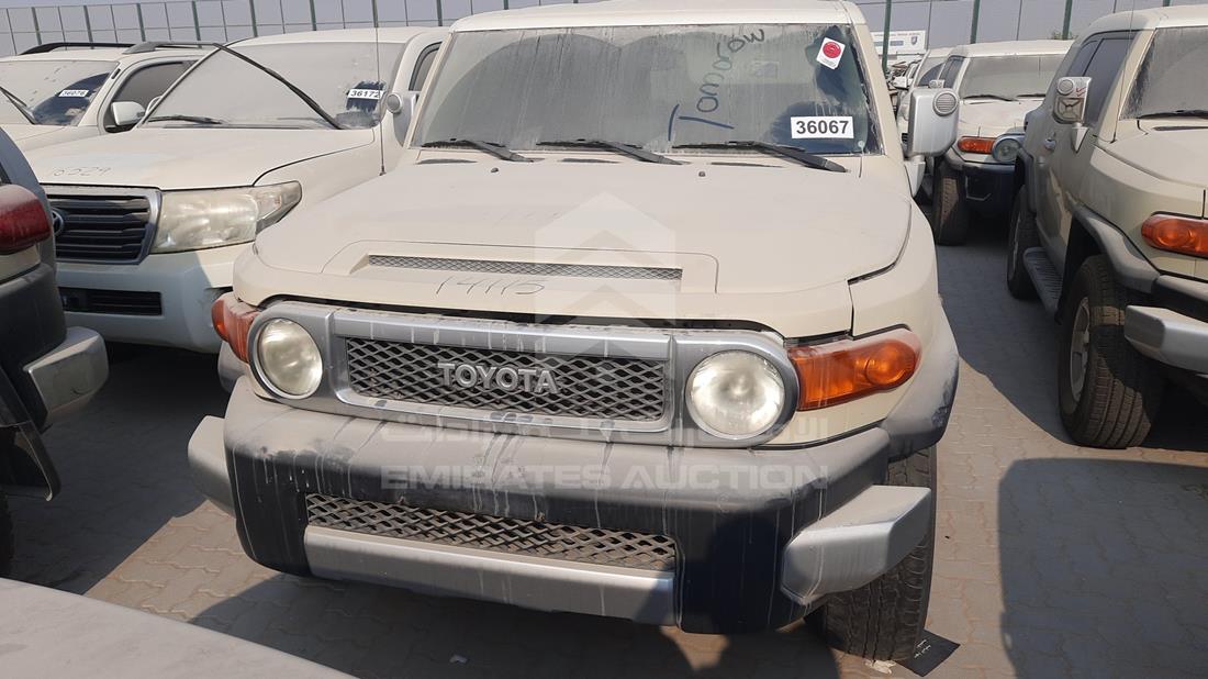 TOYOTA FJ 2010 jtebu11f2ak086418