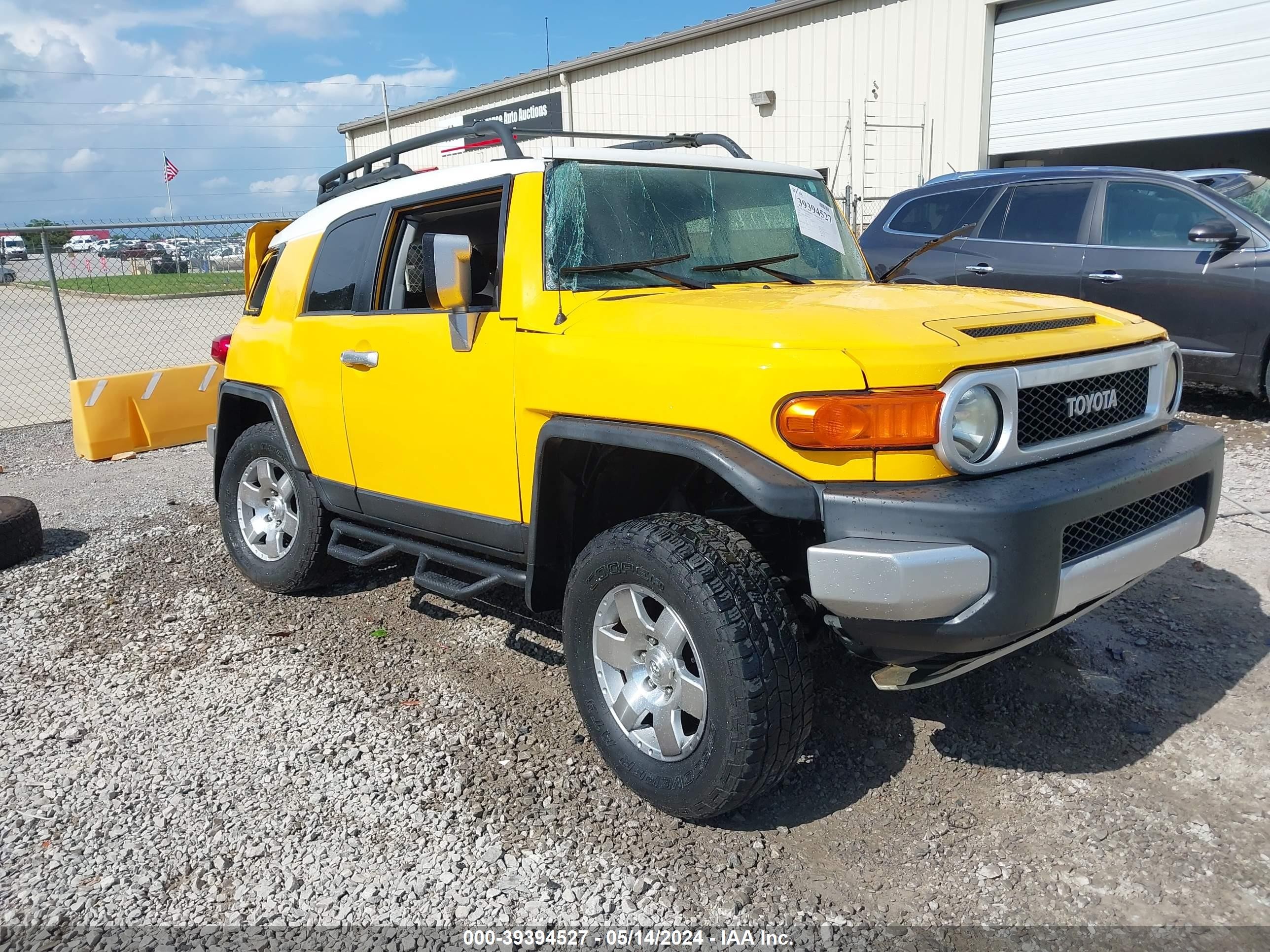 TOYOTA FJ CRUISER 2007 jtebu11f370018035