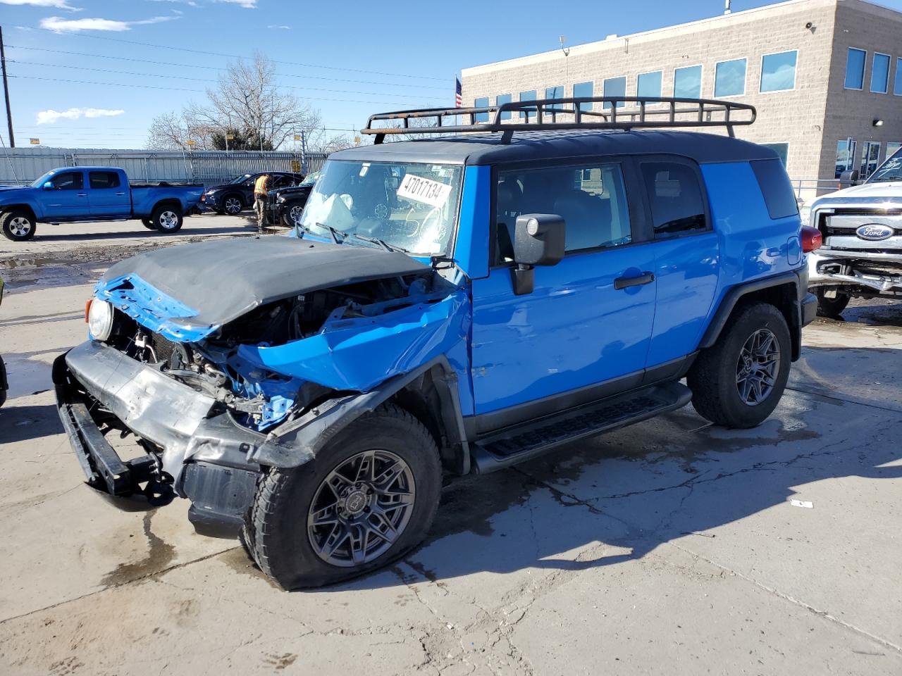 TOYOTA FJ CRUISER 2007 jtebu11f570043552